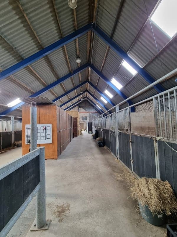 De paardenstal